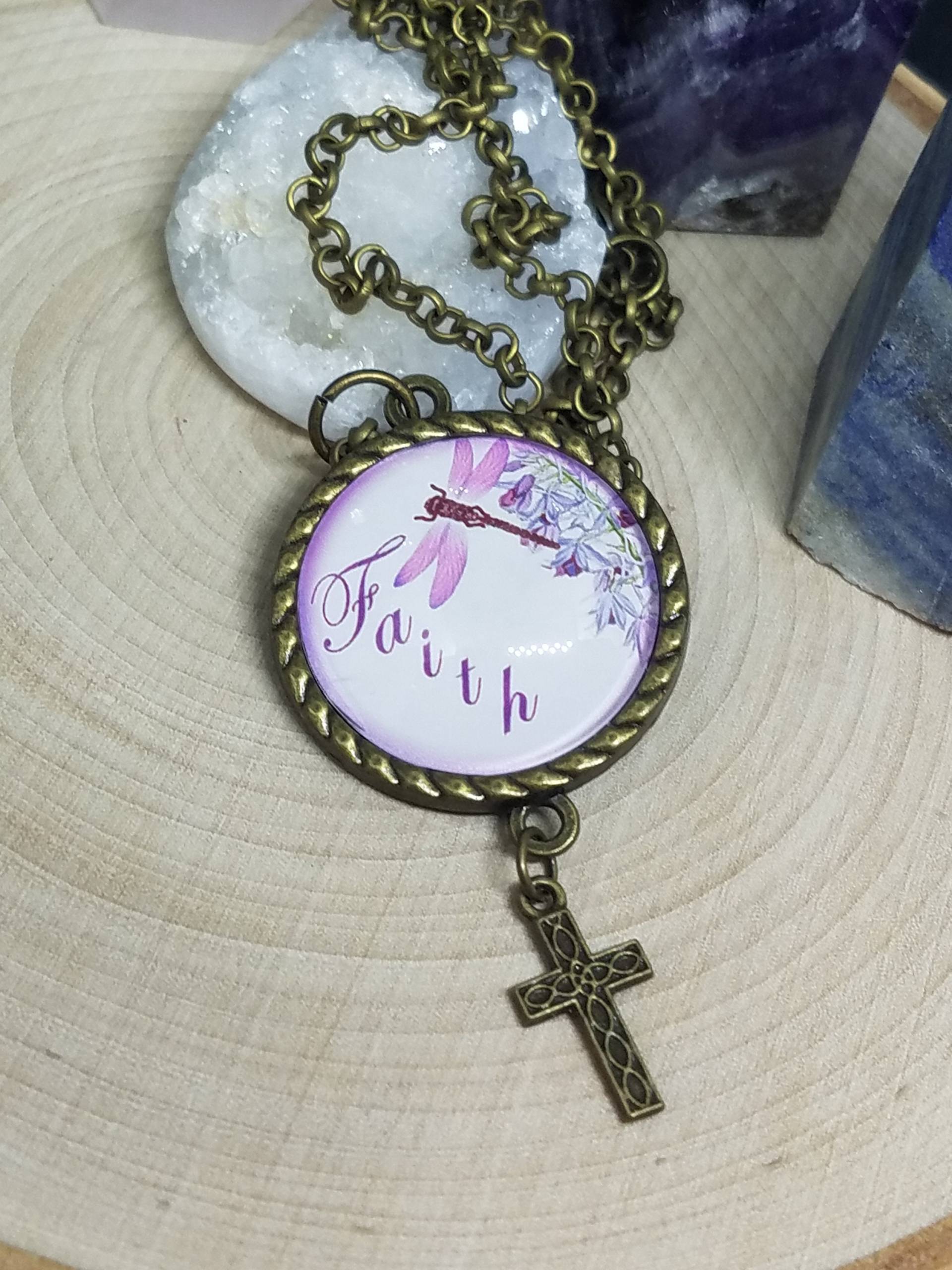 Glaube Foto Anhänger Halskette Antik Messing Kreuz, Libelle Charm Glaube Foto Anhänger Halskette Antik Messing Kreuz, Libelle Charm von ZenSationalGifts