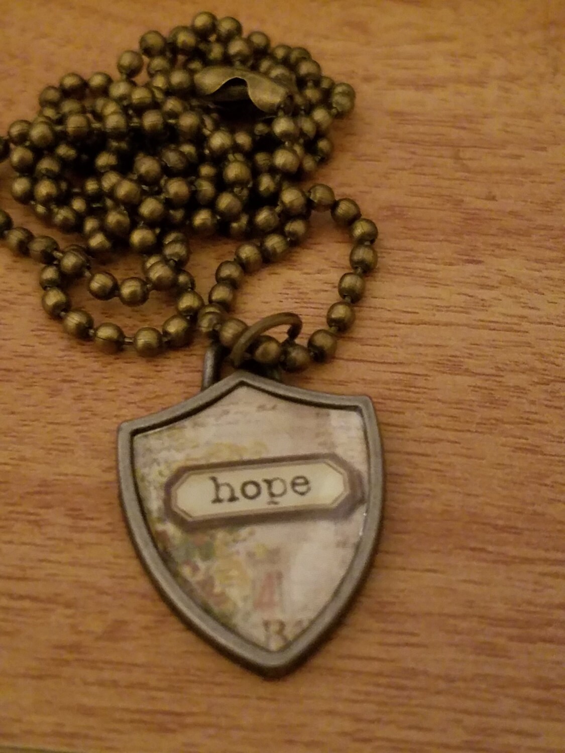 "Hope Silberkette Mit Anhänger Aus Messing - "Hope" Inspirierender Charm Schmuck." "Hope Silberkette Mit Anhänger Aus Messing - "Hope" Inspirierender Charm Schmuck." von ZenSationalGifts