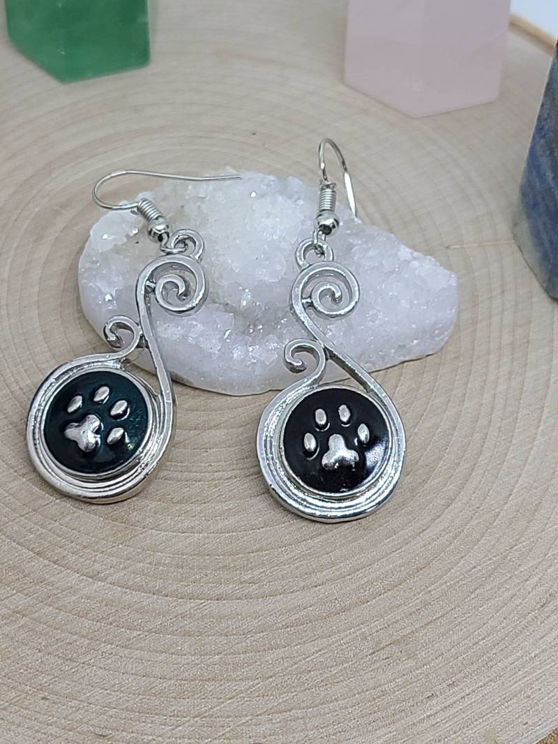 Pfotenabdruck Ohrringe Dunkelblaues Geschenk Für Tierliebhaber Pfotenabdruck Ohrringe Dunkelblaues Geschenk Für Tierliebhaber von ZenSationalGifts