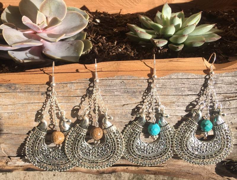 Wunderschöne Boho-Boho Ohrringe Sandstein Oder Facettierten Türkis von Zentrail