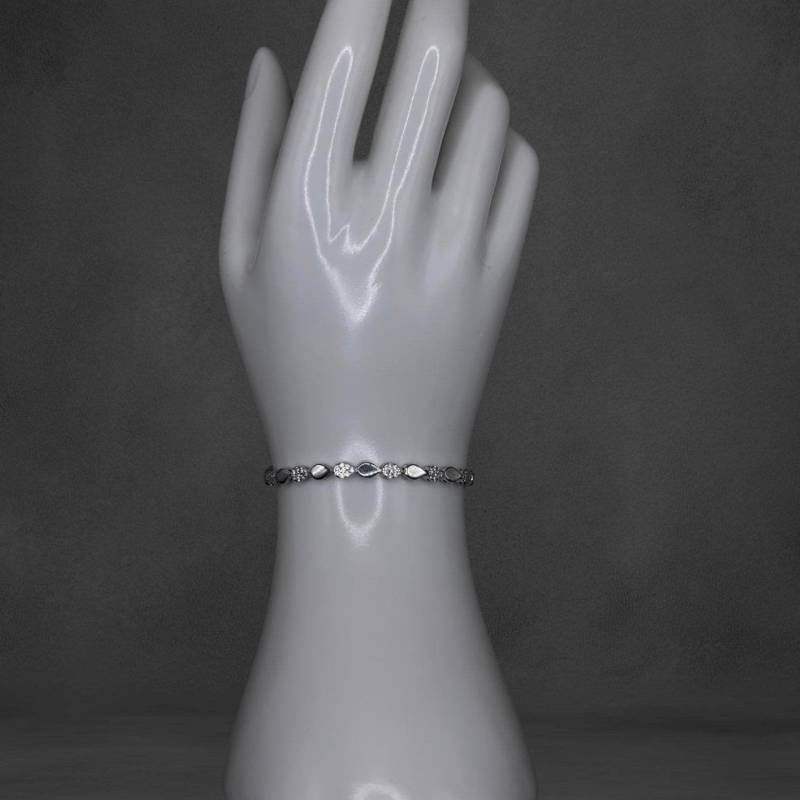 925 Sterling Silver Bracelet With Marquise & Crystal Accents 925 Sterling Silver Bracelet With Marquise & Crystal Accents von ZenvanaDE
