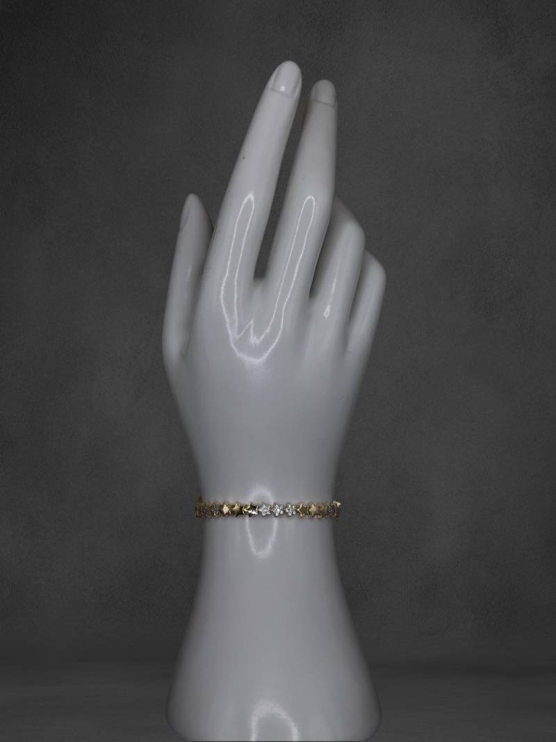 925 Sterling Silver & Gold-Tone Star Bracelet With Crystal Accents 925 Sterling Silver & Gold-Tone Star Bracelet With Crystal Accents von ZenvanaDE