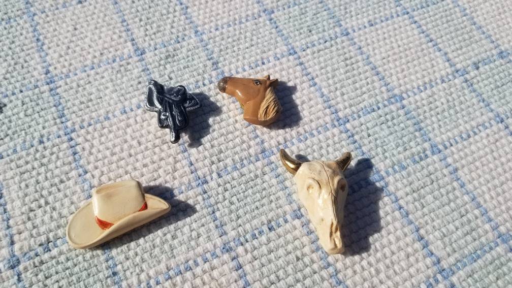 Vier Knopf Abdeckungen - Pferd, Westlichen Sattel, Bull Skull, Cowboy-Hut von ZephyrMarley