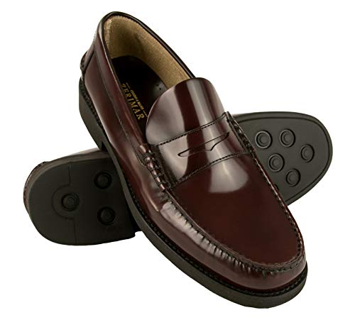 Zerimar Kastilische Maske Herren Mokassins | Herrenschuhe in großen Größen | Kastilisches Elegantes Leder | Quastenloafer für Herren | Farbe Bordeaux Größe 47 von Zerimar