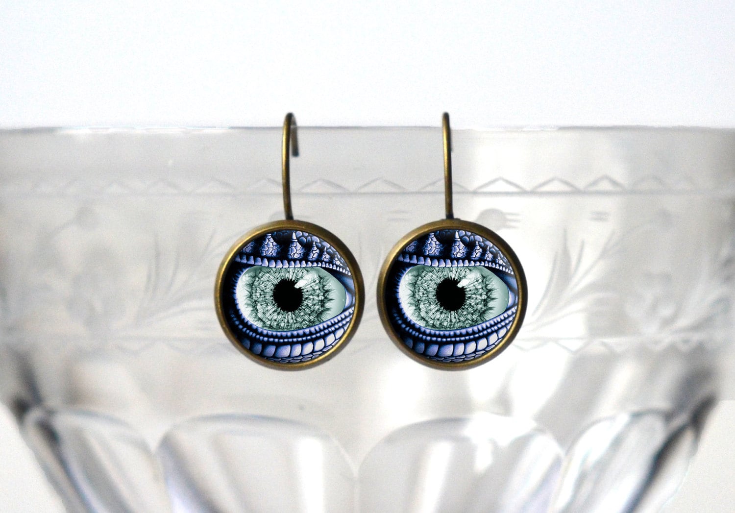 Drachen Augen Ohrringe - Coole Schmuck Einzigartige Geschenke Für Frauen Niedliche Bronze 14 Mm Drachen Augen Ohrringe - Coole Schmuck Einzigartige Geschenke Für Frauen Niedliche Bronze 14 Mm von ZestGifts