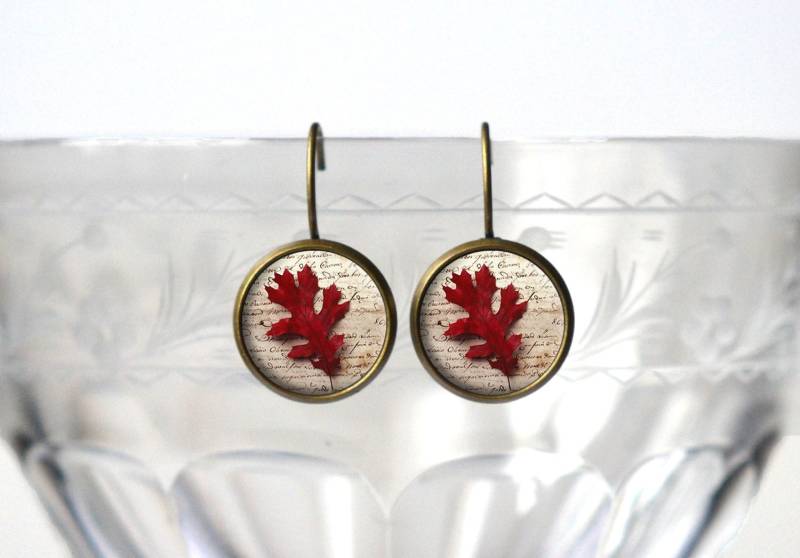 Herbst Blatt Ohrringe - Glas Schmuck Niedliche 14 Mm Bronze Leverback Damen Accessoires von ZestGifts