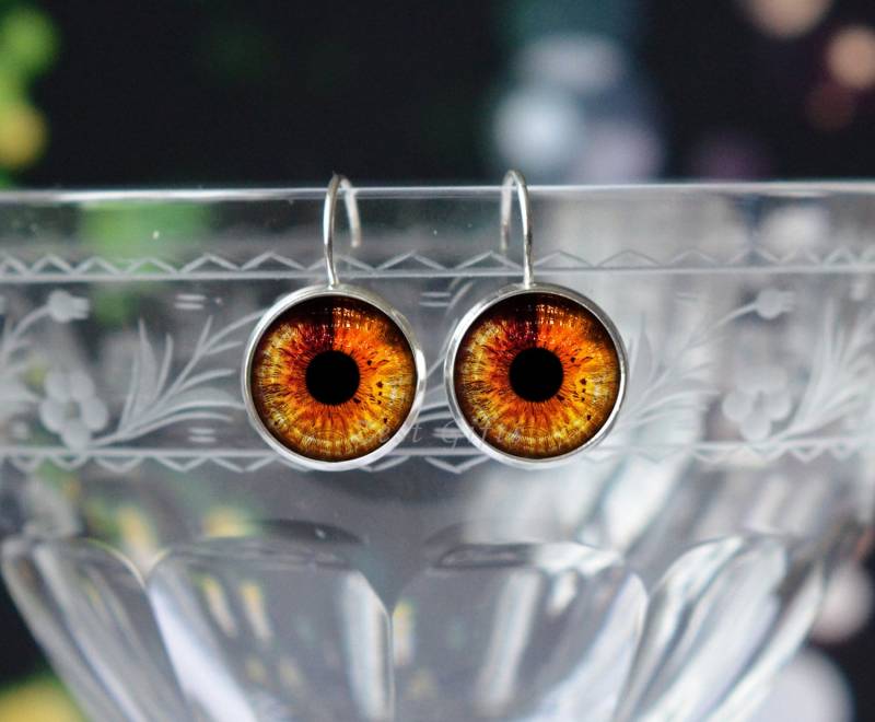Orange Feuer Augen Ohrringe - Schmuck Silber Glas Niedliche 14 Mm Leverback Damen Accessoires Geschenk von ZestGifts