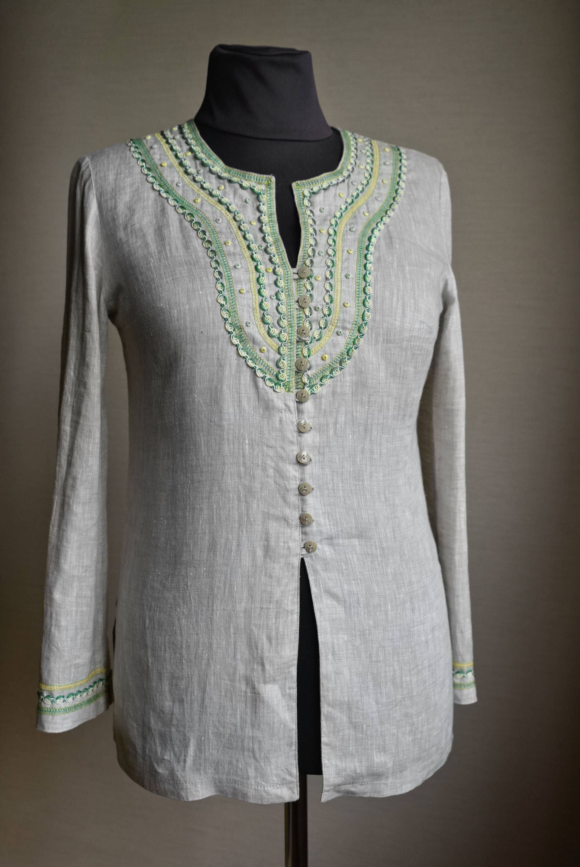 Leinen Bluse Im Landhaus Stil Leinen Bluse Im Landhaus Stil von ZestGoods