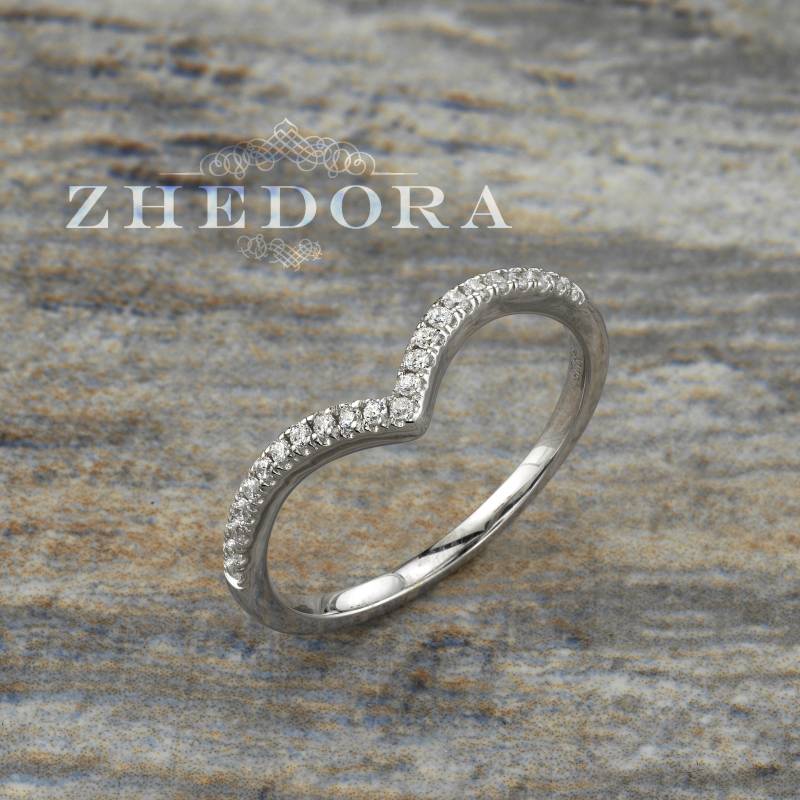 Sterling Silber Gebogen Hochzeit Band, Curve Konturierte Konturiert Stapelbar Ehering, Chevron Ehering von ZhedoraArgento