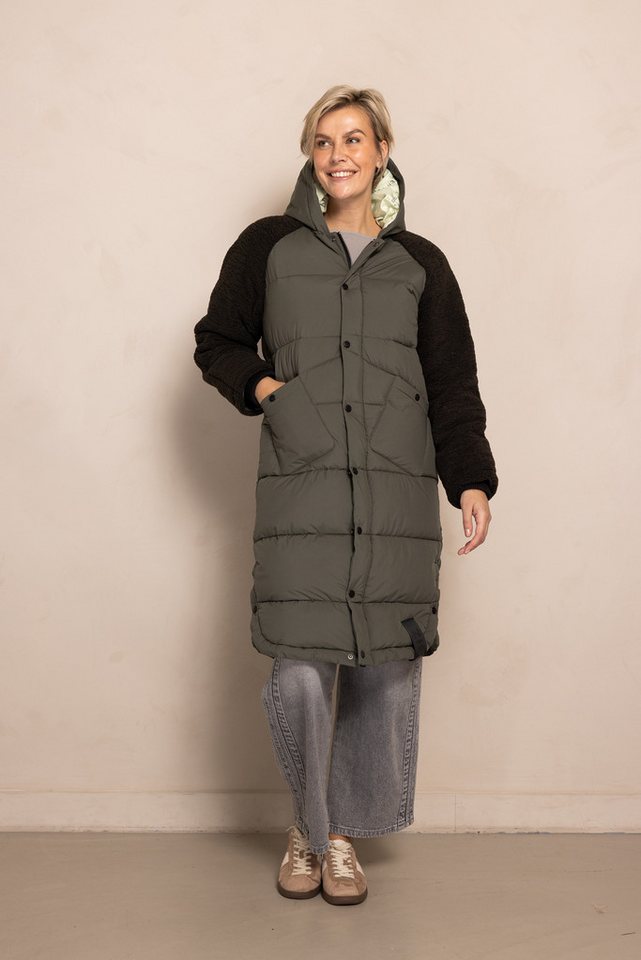 Zhrill Steppmantel ZHDURA von Zhrill