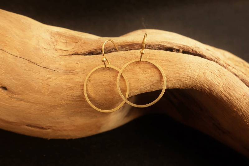 Ohrringe, Ohrhänger, Messing, Farbe Gold, Geometrisch, Rund , Messing-Ohrring Ohrringe, Ohrhänger, Messing, Farbe Gold, Geometrisch, Rund , Messing-Ohrring von ZierdeUndBegierde
