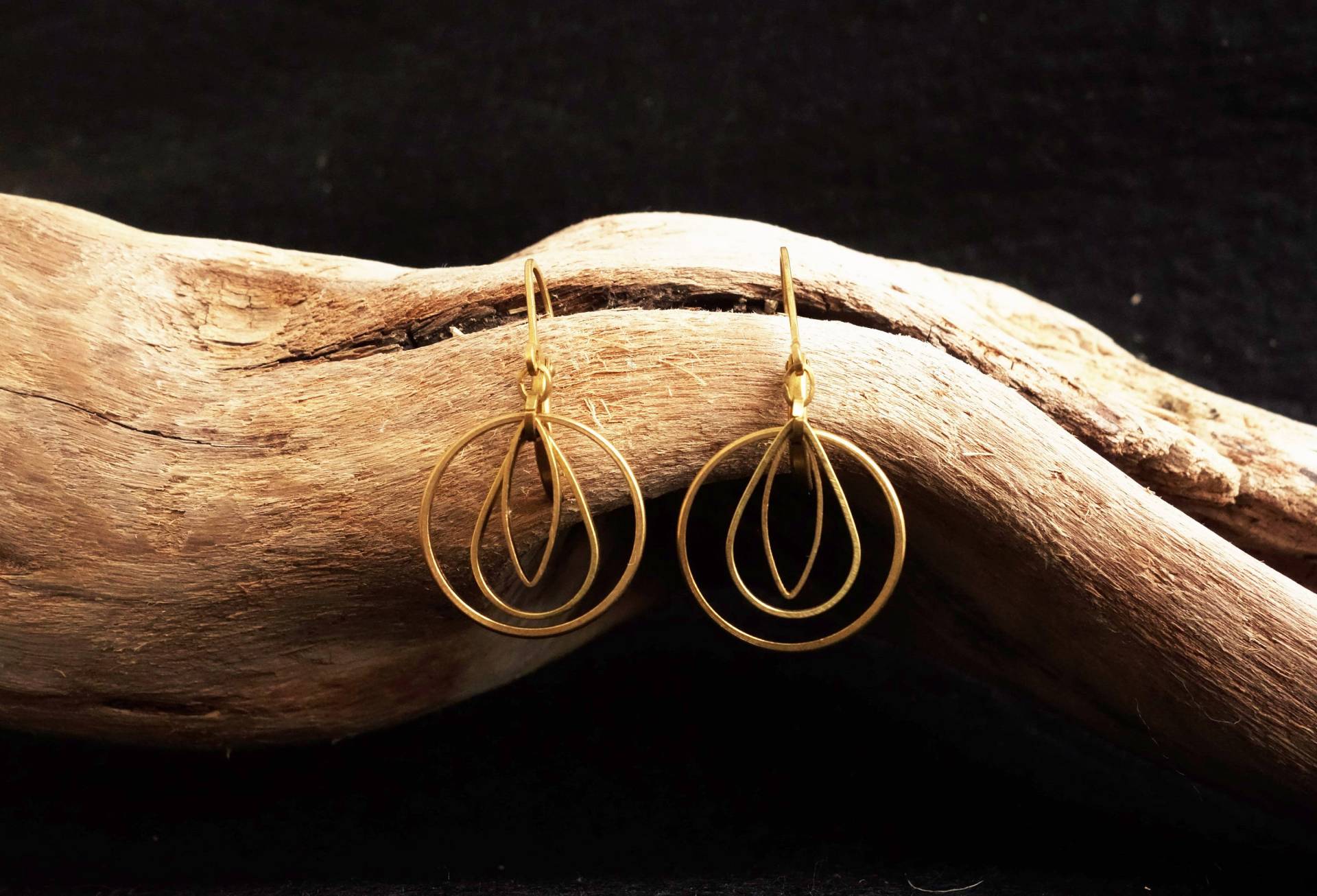 Ohrringe Messing Gold Geometrisch Rund Ohrringe Messing Gold Geometrisch Rund von ZierdeUndBegierde