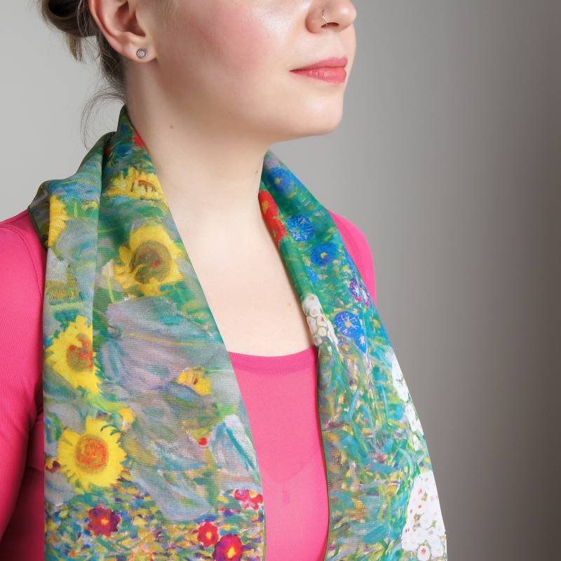 Bauerngarten Klimt Floral Schal Grün Seidenschal Kunst Geschenk Gustav Druck Chiffon Boho Made in Ukraine Leichte Mama von ZierpuppeBag