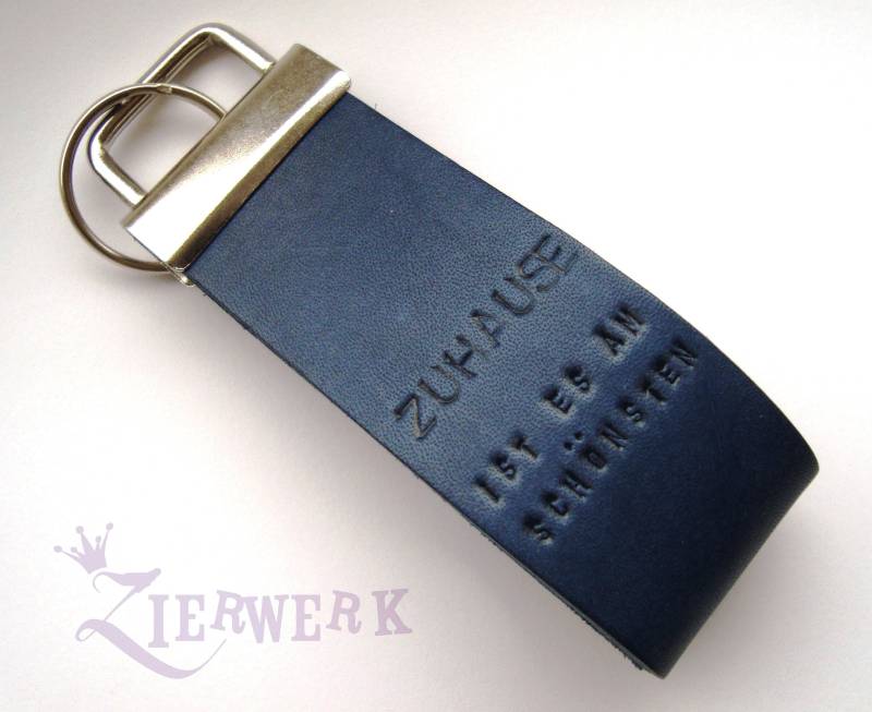 Schlüsselanhänger Personalisiert Aus Leder, Mit Individuellem Text von Zierwerk