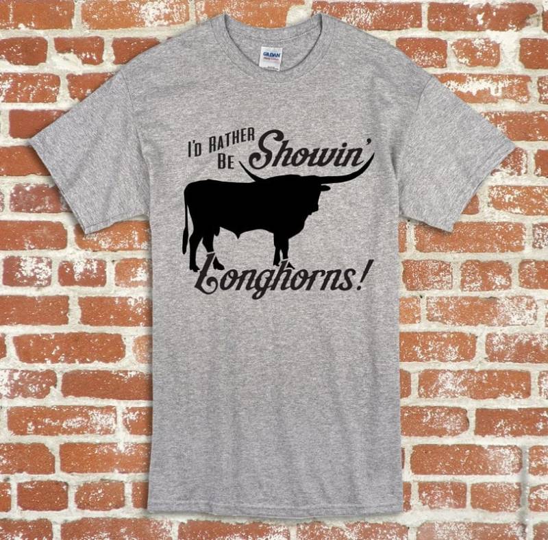 Longhorn Rinder Lieber Be Showin Longhorns T-Shirt von ZietlowsCustomSigns