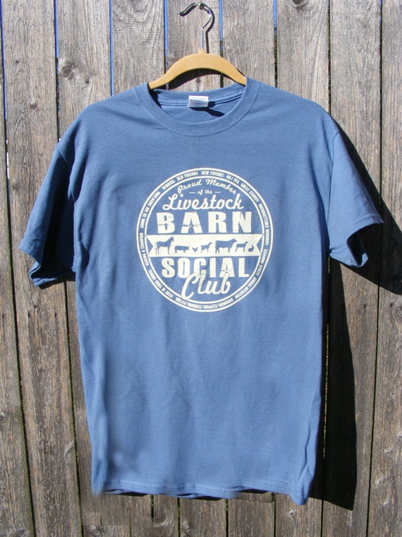 Tierscheunen Social Club Handgeschirmt Unisex Tshirt von ZietlowsCustomSigns