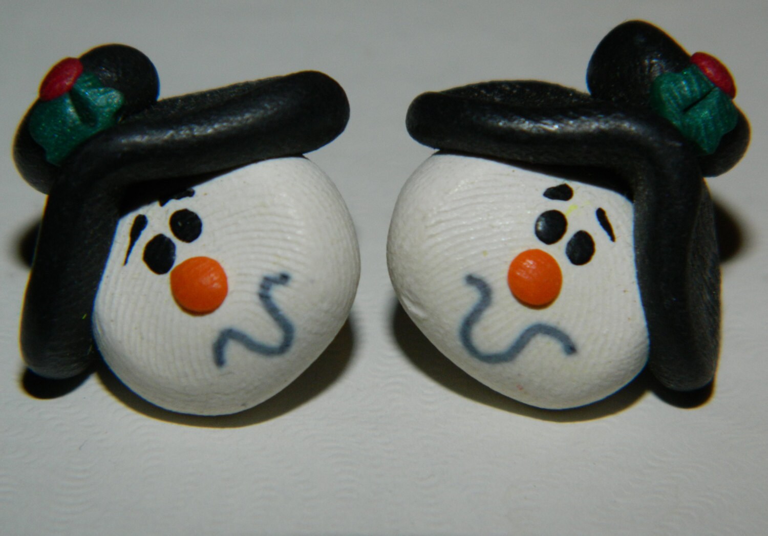 Schneemann Ohrringe ~ Niedliche Urlaub & Weihnachten Vintage Neuheit Geschenk Oder Große Bereicherung Für Ihren Urlaub-Schmuck-Kollektion Schneemann Ohrringe ~ Niedliche Urlaub & Weihnachten Vintage Neuheit Geschenk Oder Große Bereicherung Für Ihren Urlaub-Schmuck-Kollektion von ZiggyzAttic