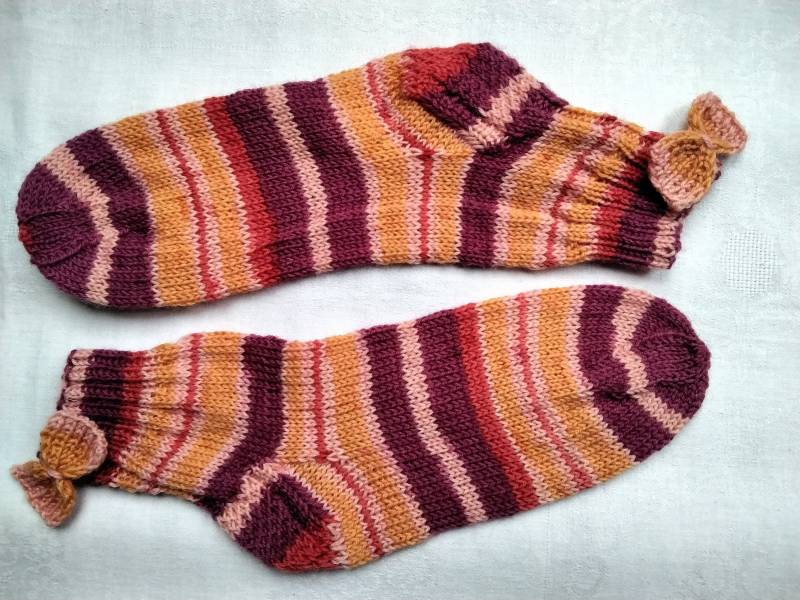 Sneaker-Socken Für Mädchen Größe 36/37 Handgestrickt von ZimpelKreationen
