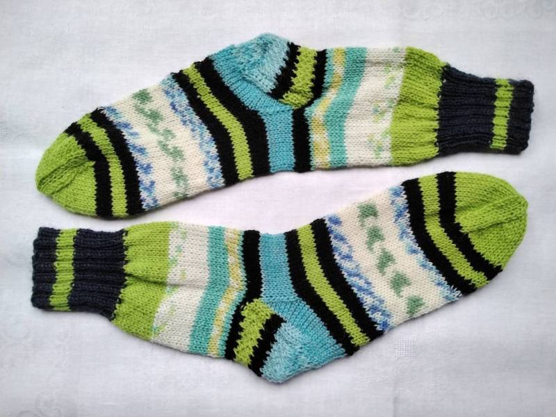 Wollsocken Für Frauen Größe 37 Handgestrickt von ZimpelKreationen