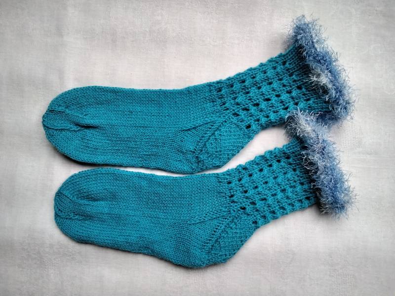 Wollsocken Für Mädchen Größe 36/37 Handgestrickt Wollsocken Für Mädchen Größe 36/37 Handgestrickt von ZimpelKreationen