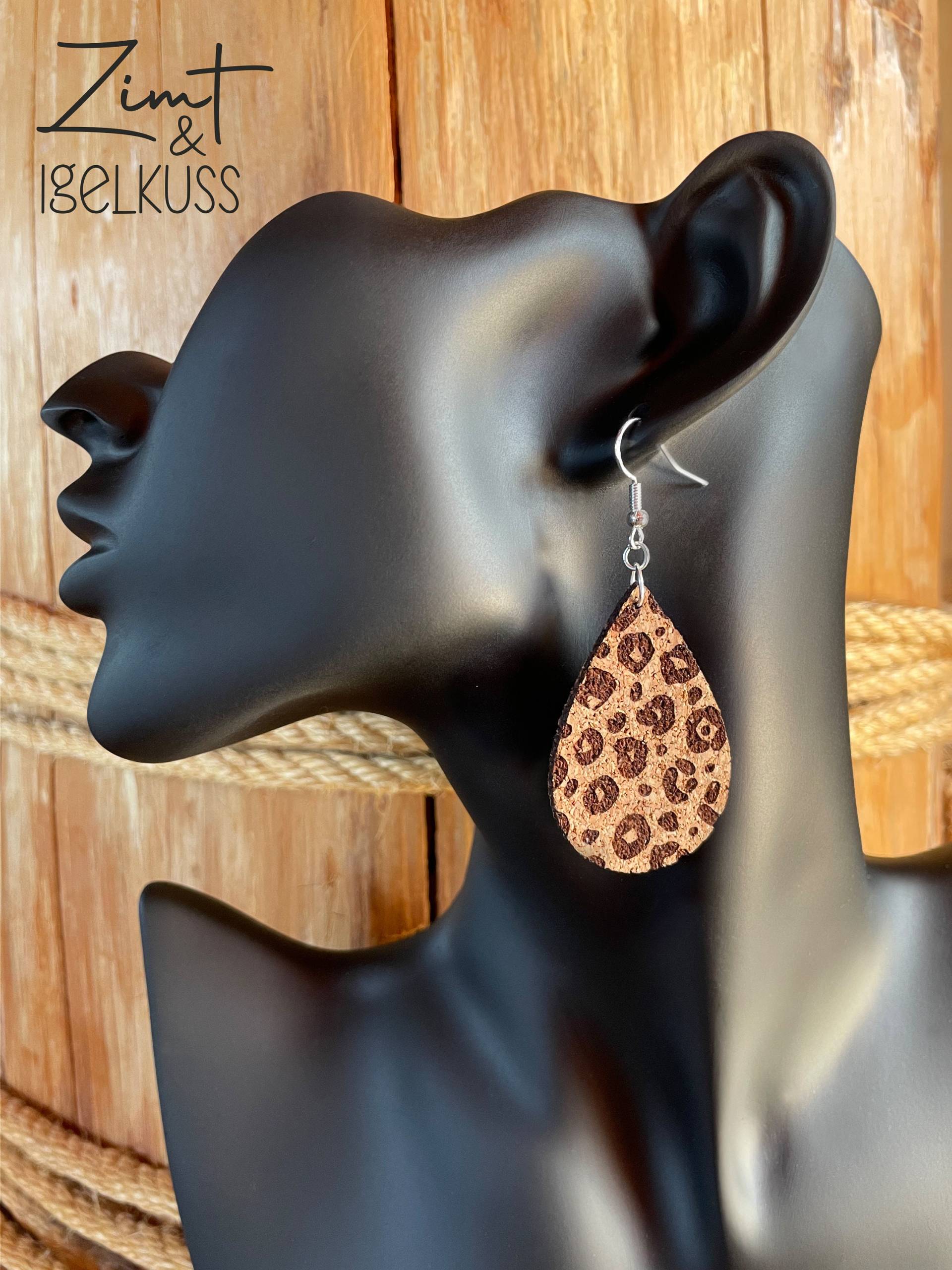 Kork Ohrringe Ohrhänger 925 Sterling Silber Gold Animal Print Wunschgravur Leo Leopard Tropfen Geschenk Natur Gravur Geburtstag Kork Ohrringe Ohrhänger 925 Sterling Silber Gold Animal Print Wunschgravur Leo Leopard Tropfen Geschenk Natur Gravur Geburtstag von ZimtundIgelkuss
