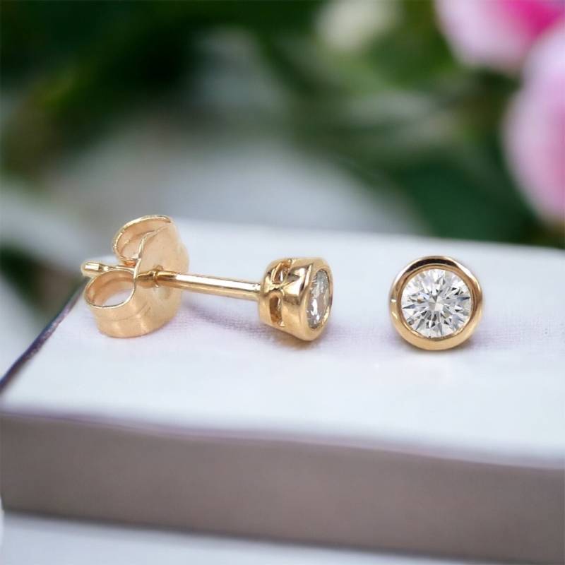 14K Gelbgold Rundschliff Solitär Diamant Ohrstecker - 0, 22 Ctw 14K Gelbgold Rundschliff Solitär Diamant Ohrstecker - 0, 22 Ctw von ZinaFineJewelry