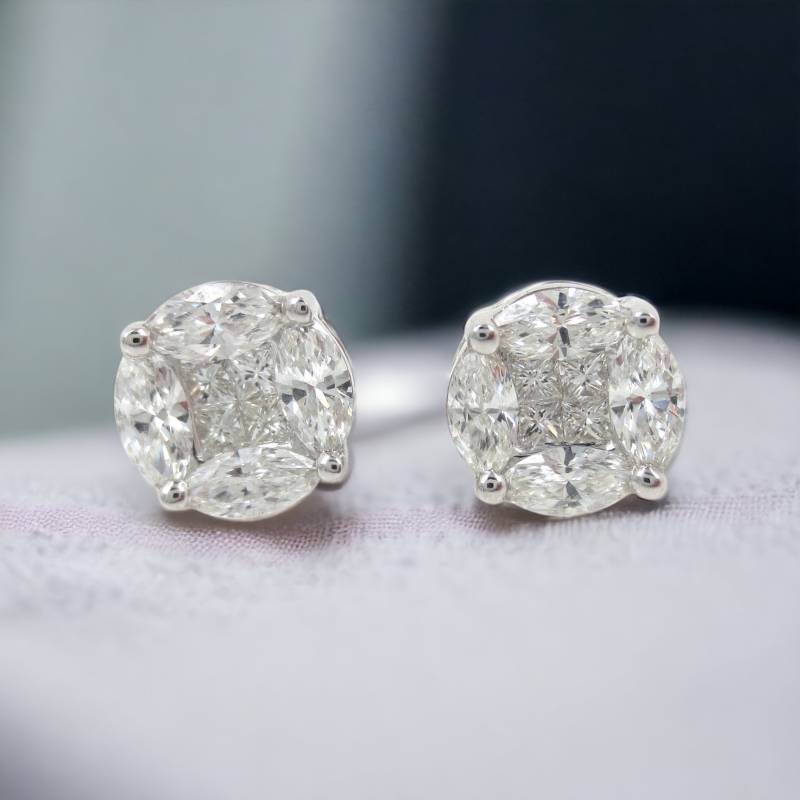 7, 5 Mm Diamant Cluster Ohrstecker - 18K Weißgold 7, 5 Mm Diamant Cluster Ohrstecker - 18K Weißgold von ZinaFineJewelry