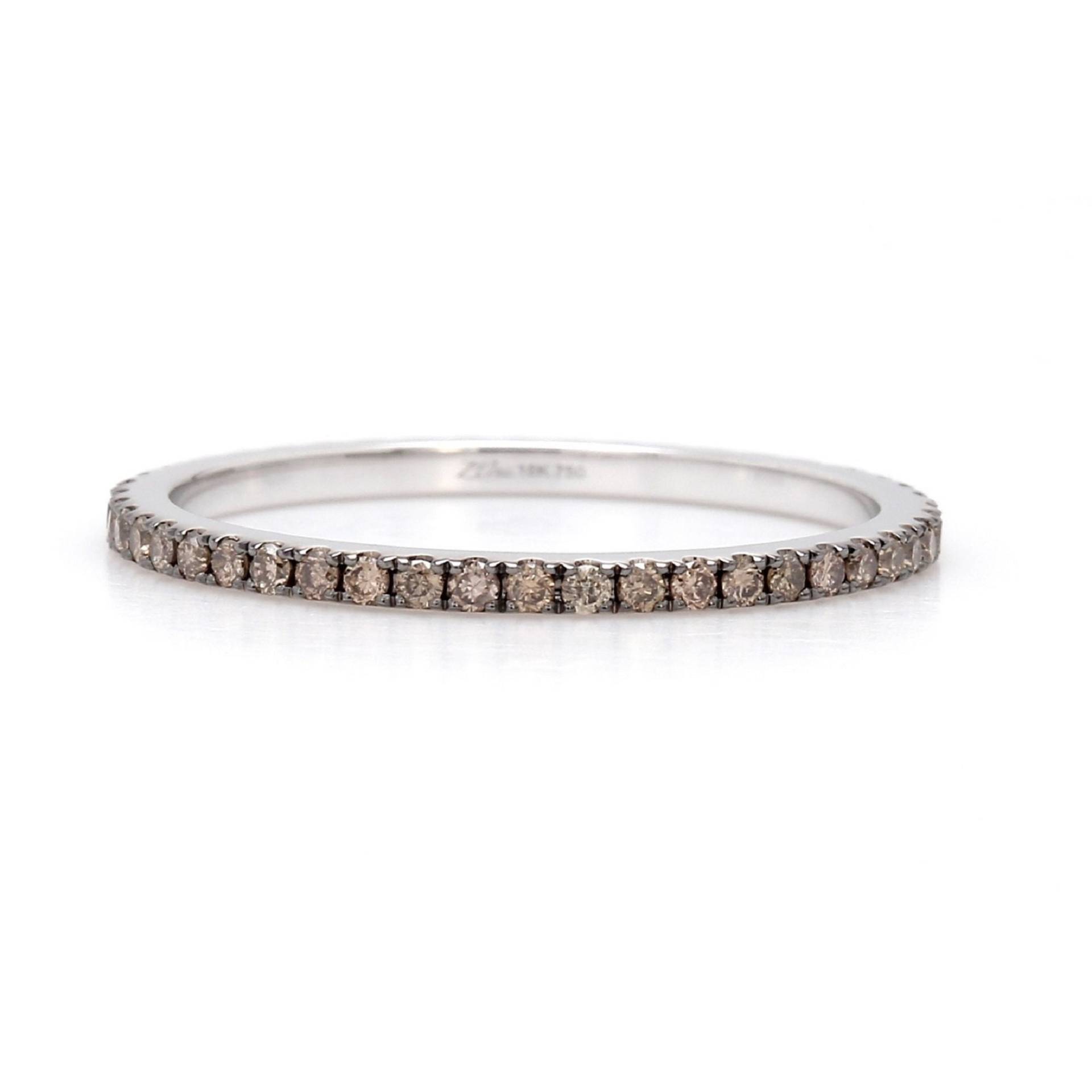 Micro Pavé Champagner Diamant Eternity Band Ehering 18K Weißgold Micro Pavé Champagner Diamant Eternity Band Ehering 18K Weißgold von ZinaFineJewelry