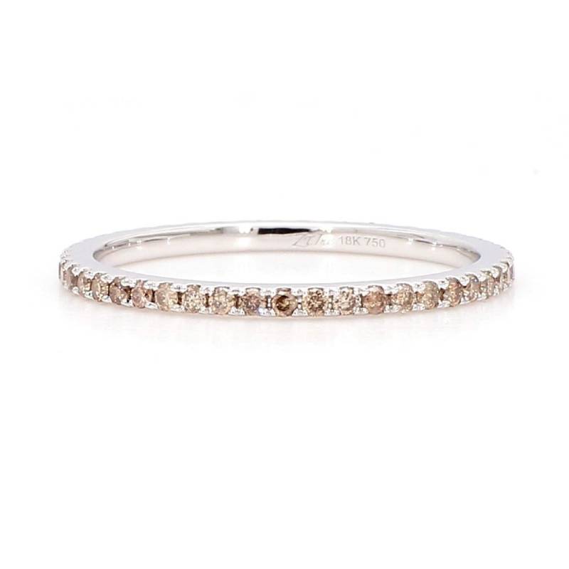 Champagner Diamant Eternity Band 18K Gold Micro Pavé Ring Champagner Diamant Eternity Band 18K Gold Micro Pavé Ring von ZinaFineJewelry