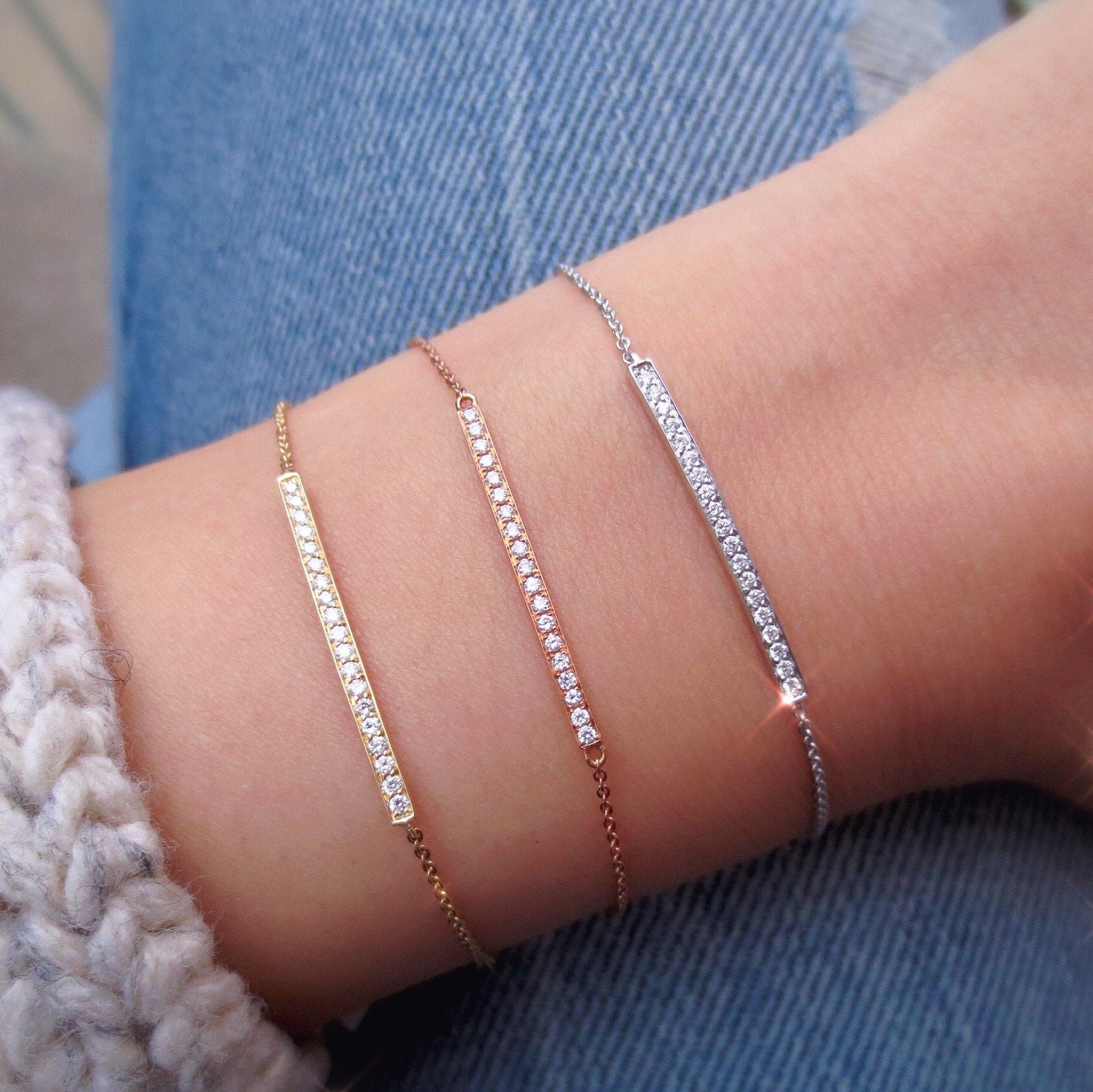 Mini Diamond Pave Bar Bettelarmband in 750 Gelbgold Gefasst Mini Diamond Pave Bar Bettelarmband in 750 Gelbgold Gefasst von ZinaFineJewelry