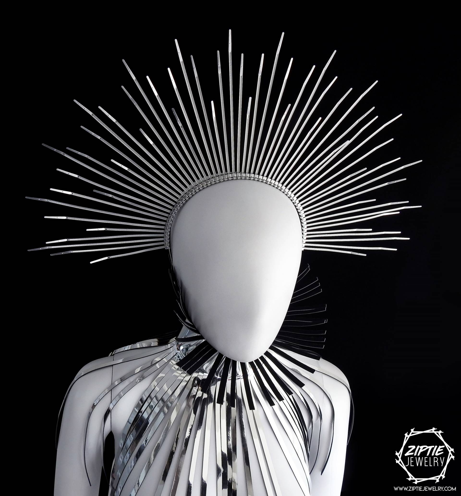 Silber Zip Tie Halo Krone/Sunburst Spiked Kopfschmuck Kostüm Tiara Festival Silber Zip Tie Halo Krone/Sunburst Spiked Kopfschmuck Kostüm Tiara Festival von ZiptieJewelry