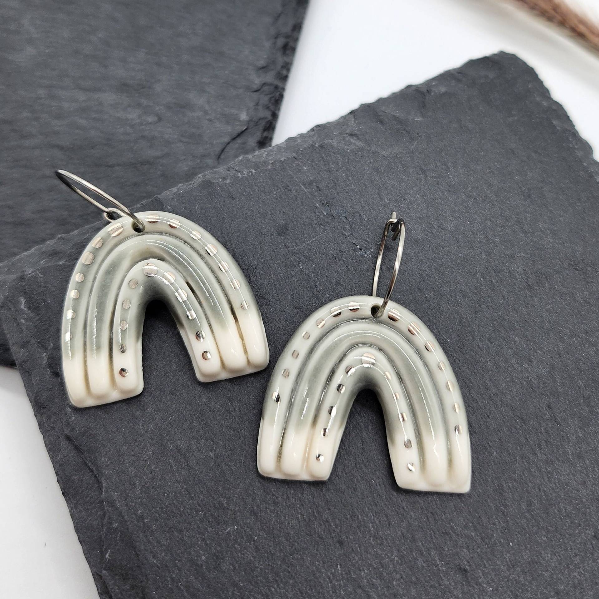 Porzellan Ohrringe, Kreolen Edelstahl, Schmuck, 24K Platin, Handmade, Handgemacht, Kleines Geschenk Porzellan Ohrringe, Kreolen Edelstahl, Schmuck, 24K Platin, Handmade, Handgemacht, Kleines Geschenk von ZitroenchenDesign