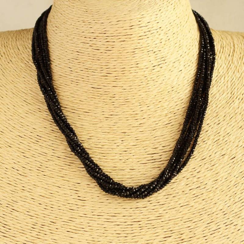 Schwarze Glasschliffperlen-Halskette 6-Linien Mangalsutra, 46cm Schwarze Glasschliffperlen-Halskette 6-Linien Mangalsutra, 46cm von ZivarCreations