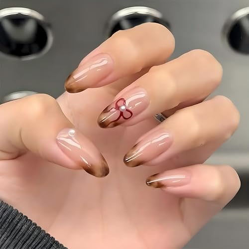24STK French Press on Nails Kurz Almond Künstliche Nägel Leopard Muster Nude Rosa Fingernägel zum Aufkleben Rot Schleife Strass Klebe Nägel Set Acrylnagelspitzen Damen Frühling Sommer Nagel Zubehör von Zmupl