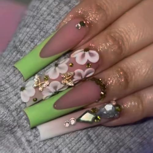24STK French Press on Nails Lang Künstliche Nägel Grün Rand Weiß Rosa Ombre Fake Nail Blume Schmetterling Strass Klebe Nägel Set Acrylnagelspitzen Frühling Accessories für Damen von Zmupl