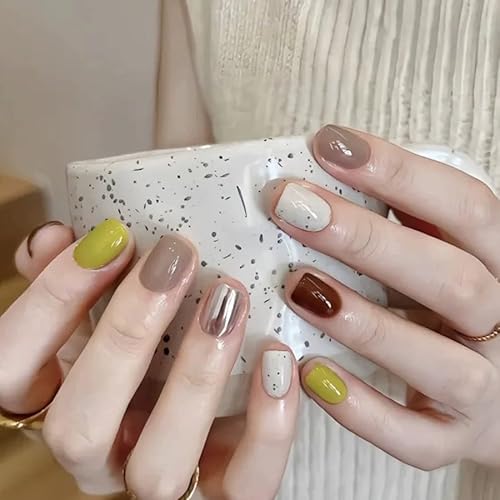 24STK Kurz Square Press on Nails Grün Künstliche Nägel Silber Weiß Fingernägel zum Aufkleben Braun Klebe Nägel Set Acrylnagelspitzen Accessories für Damen von Zmupl