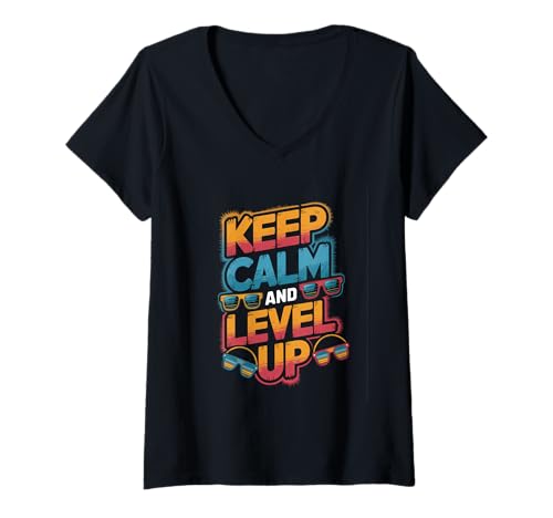 Damen Sohn Keep Calm Level up Gamer Gaming Junge Zocker T-Shirt mit V-Ausschnitt Damen Sohn Keep Calm Level up Gamer Gaming Junge Zocker T-Shirt mit V-Ausschnitt von Zocker und Zocken Designs für Jungs