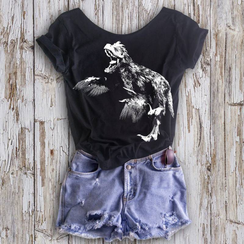 Gefiederter Raptor Velociraptor Shirt Frauen Slouchy Off Schulter T-Shirt. Kaufen Sie 2 Artikel Und Erhalten 1 Gratis Tshirt von ZodiaTees