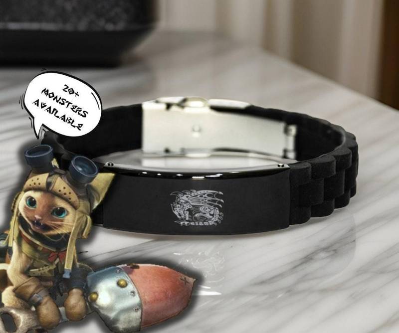 Custom Monster Hunter Engraved Bracelet in Black - Choose From 20+ Epic Beasts Glidelock Clasp von ZoeBellAndCottonCats
