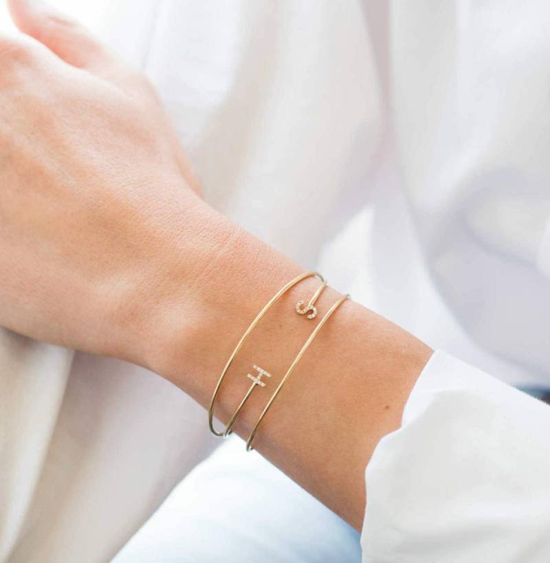 14K Gold Diamant Initial Armreif von ZoeLevJewelry