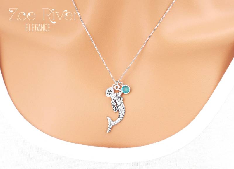 Personalisierte Geburtsstein, Meerjungfrau Halskette. Die Kleine Kette. Elegante Und Zierliche Initiale. Strandhochzeit, Brautjungfer Geschenkidee von ZoeRiverElegance