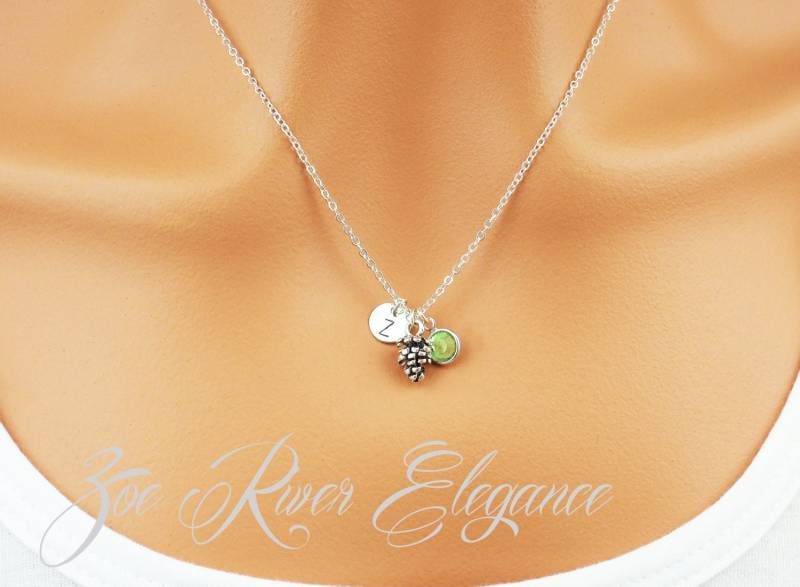 Wählen Sie Eine Goldene Oder Silberne Tannenzapfen-Halskette. Personalisierte Initialen Und Geburtsstein Halskette. Silber Tannenzapfen. Herbst von ZoeRiverElegance