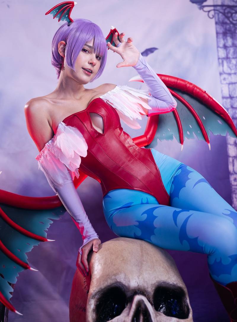 Darkstalkers Lilith Inspiriertes Handgemachtes Cosplay Kostüm von ZoeVolfWorkshop