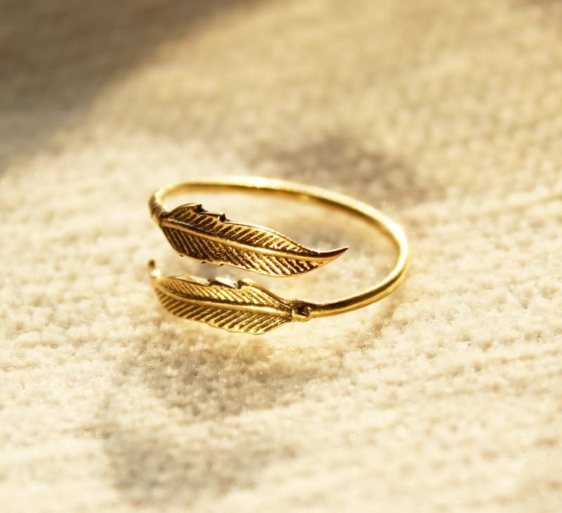 Messing Blatt Wickelring Verstellbarer Boho Daumen Ring von ZoelaDesign