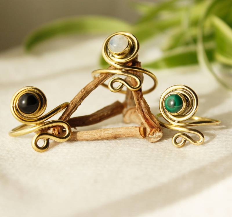 Messing Verstellbarer Stein Ring Schwarzer Onyx, Malachit, Mondstein von ZoelaDesign