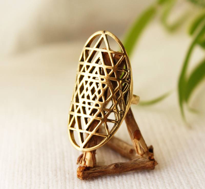 Sri Yantra Ring Messing Heilige Geometrie Boho Schmuck von ZoelaDesign