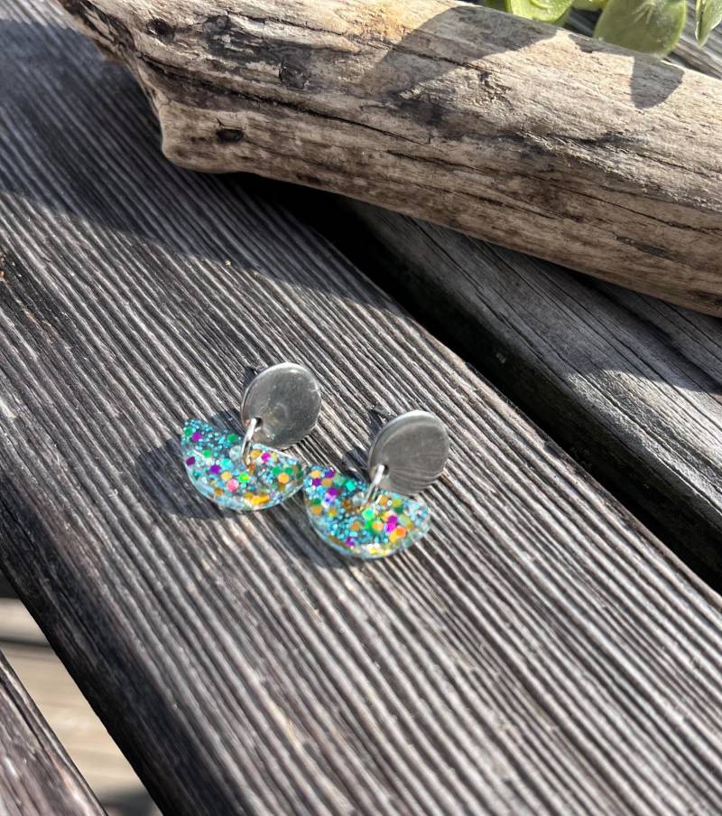 Bunte Grün Lila Silber Glitzer Konfetti Ohrringe Stecker, Statement Bunte Grün Lila Silber Glitzer Konfetti Ohrringe Stecker, Statement von ZoesJoyeria