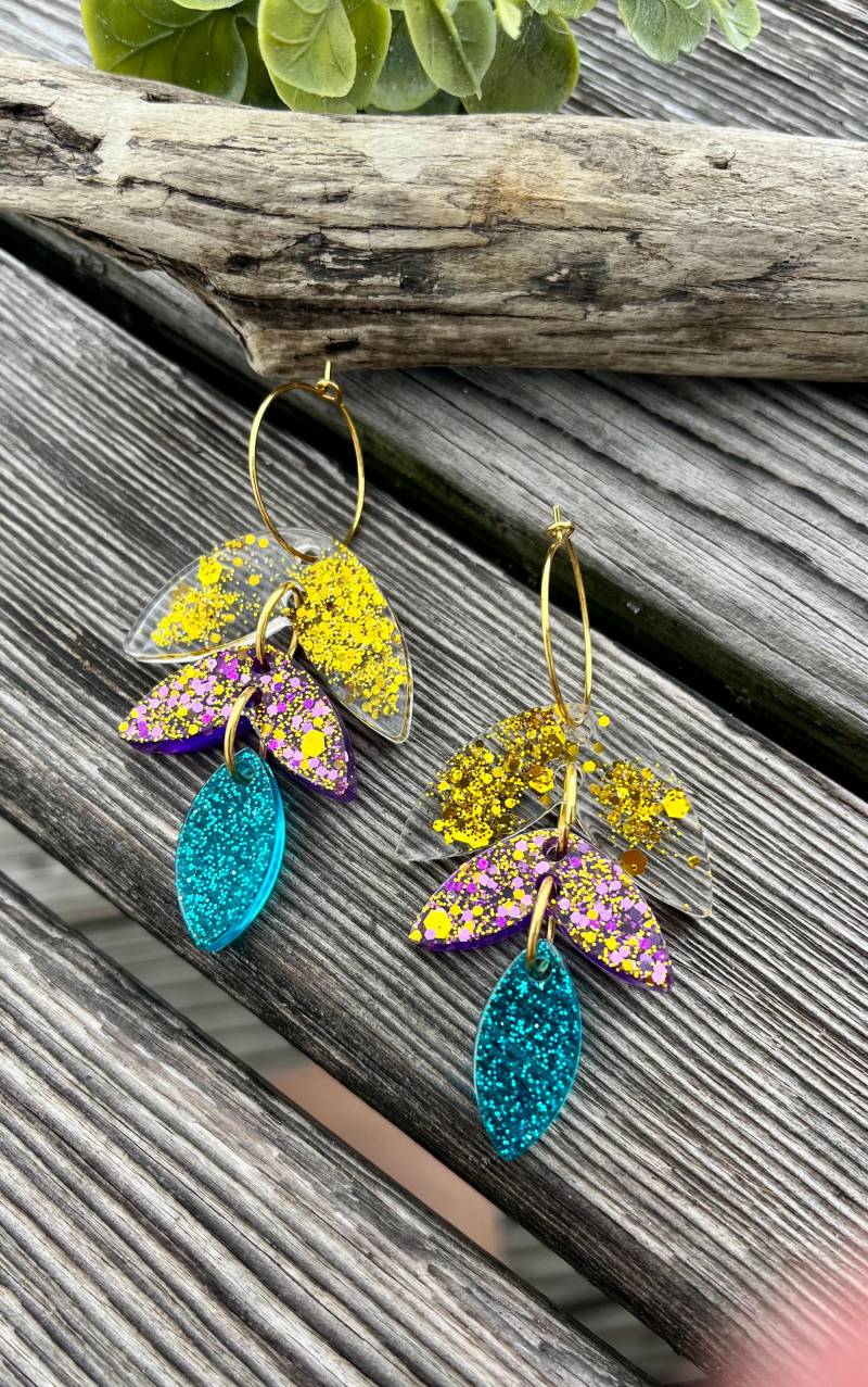 Transparent Lila Türkis Gold Glitzer Ohrringe Creolen, Statement Transparent Lila Türkis Gold Glitzer Ohrringe Creolen, Statement von ZoesJoyeria