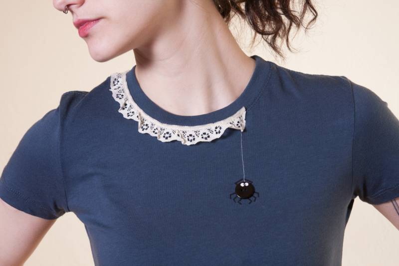 Spinnen-Spitzen-Applikation-T-Shirt Halloween-Frauen-Baumwoll-Top | Xs, S, M, Xl, 2X Und 3X von Zoeslollipop