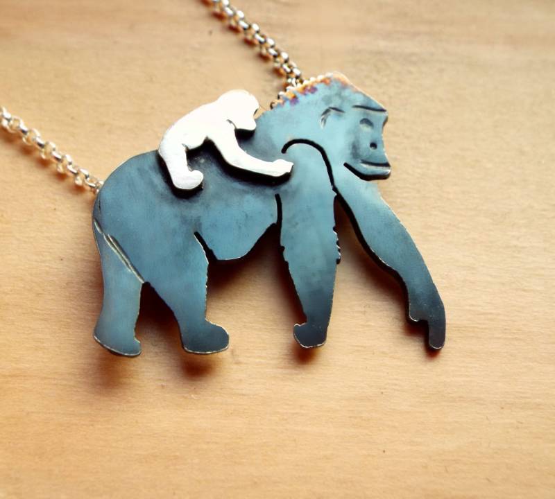 Gorilla Mutter Und Tochter Halskette von ZooInfinityAndBeyond